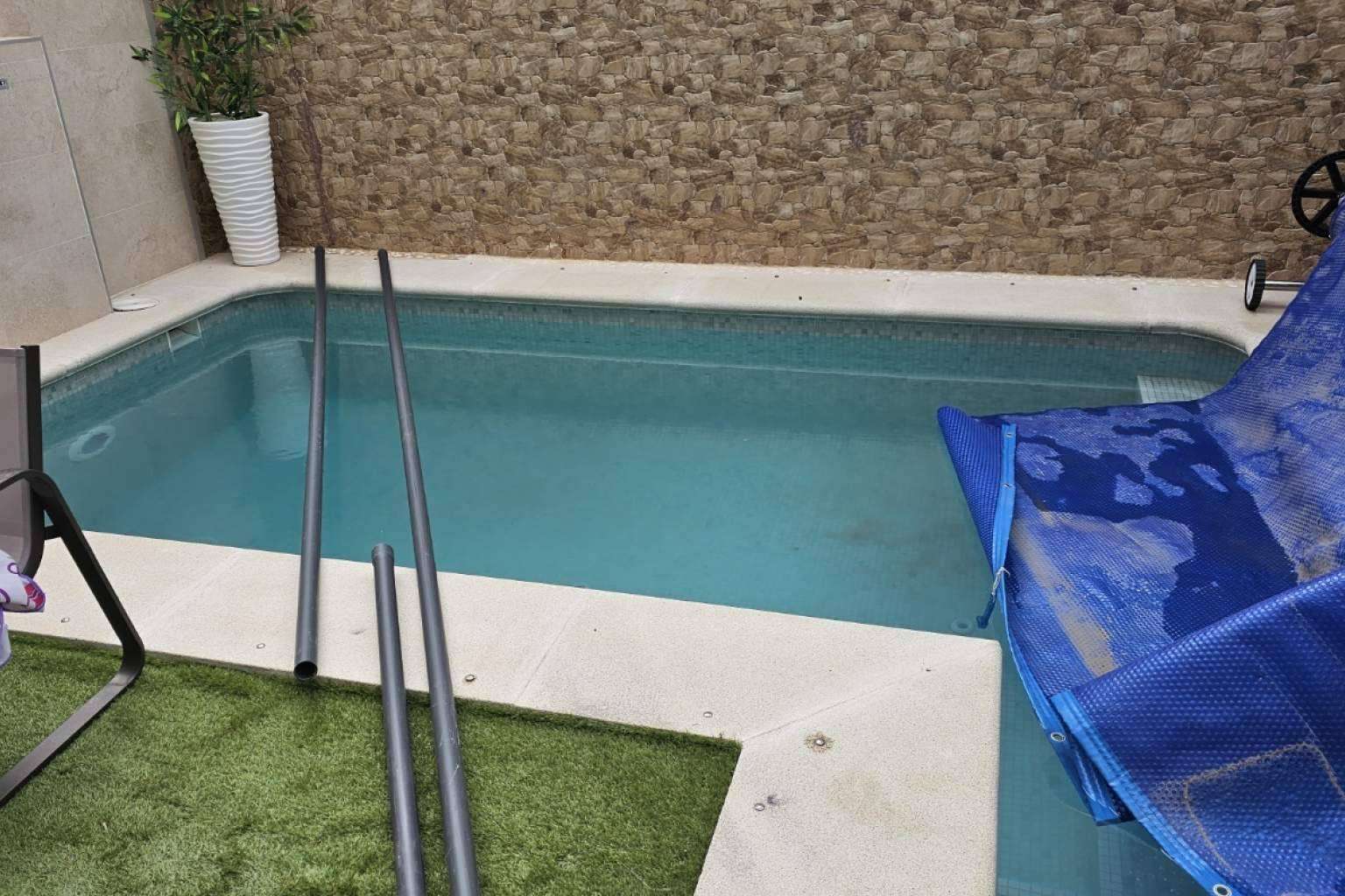 Solucionar las fugas de agua en piscinas con Cerofugas