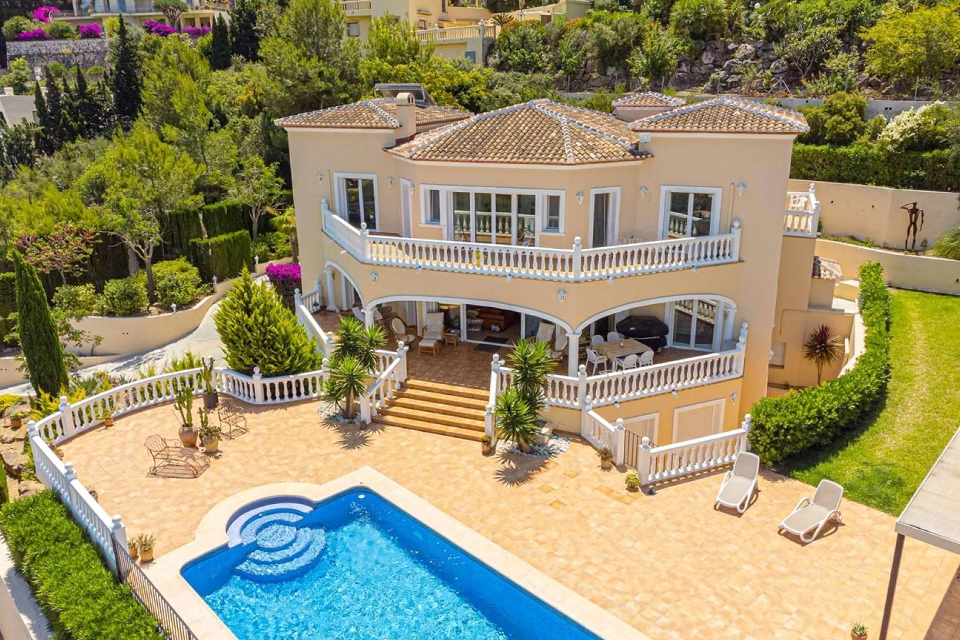 MG Villas Luxury Property, la agencia aliada para quienes buscan villas en venta en la Costa Blanca Norte