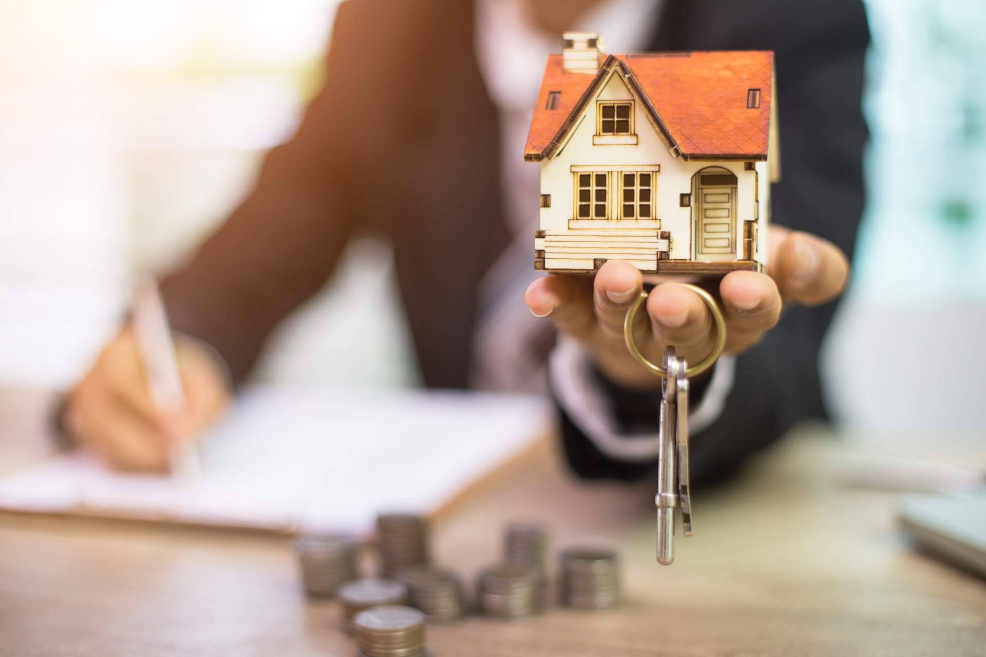 Estrategias Esenciales para Garantizar el Éxito en la Compraventa de Propiedades; Recomendaciones Profesionales.