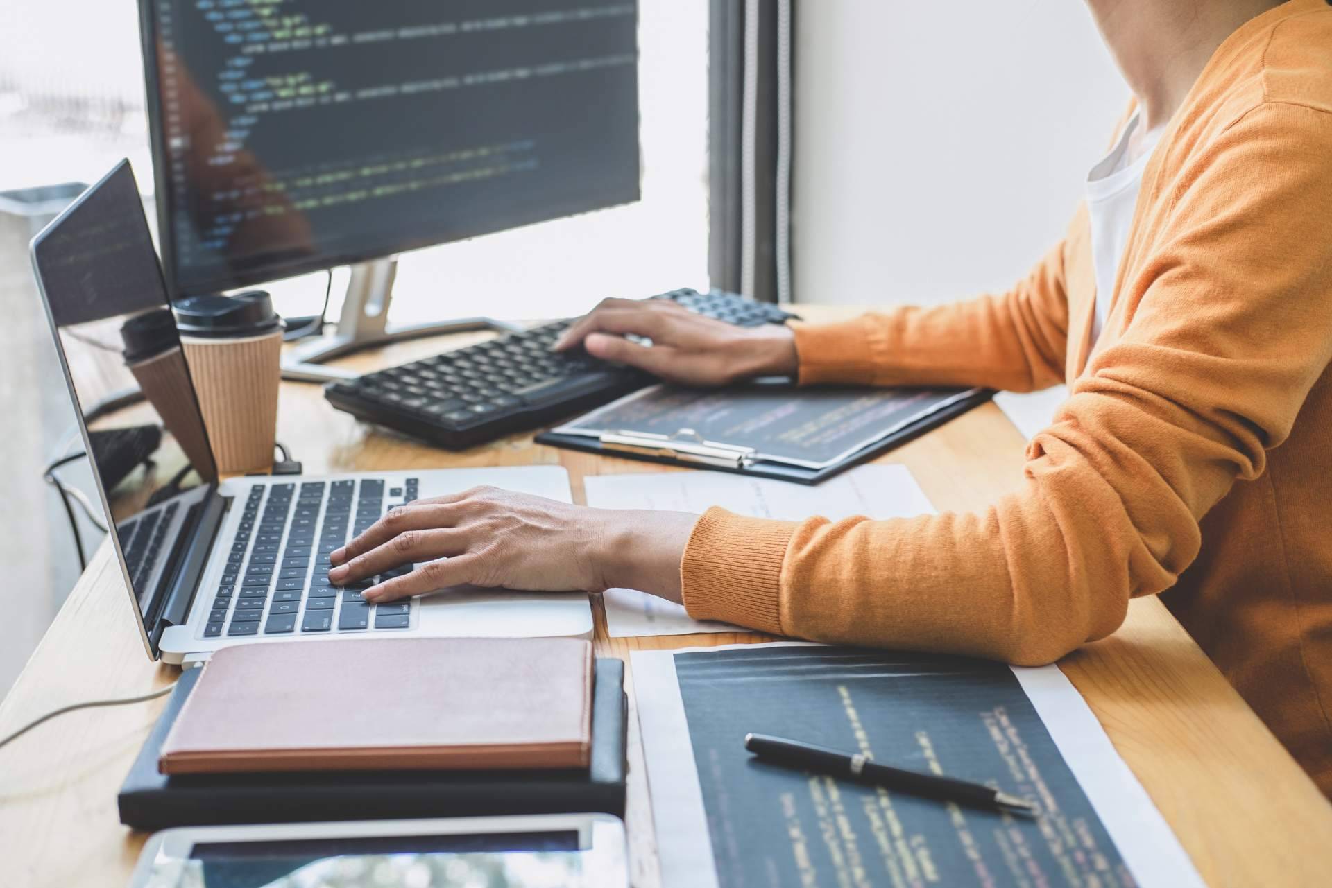 Optimizar un negocio en España con Perfex CRM; Cumplir la Ley Antifraude y Emitir Facturae