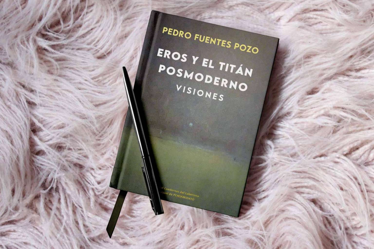 'Eros y el Titán posmoderno', de Pedro Fuentes, un buen libro para regalar