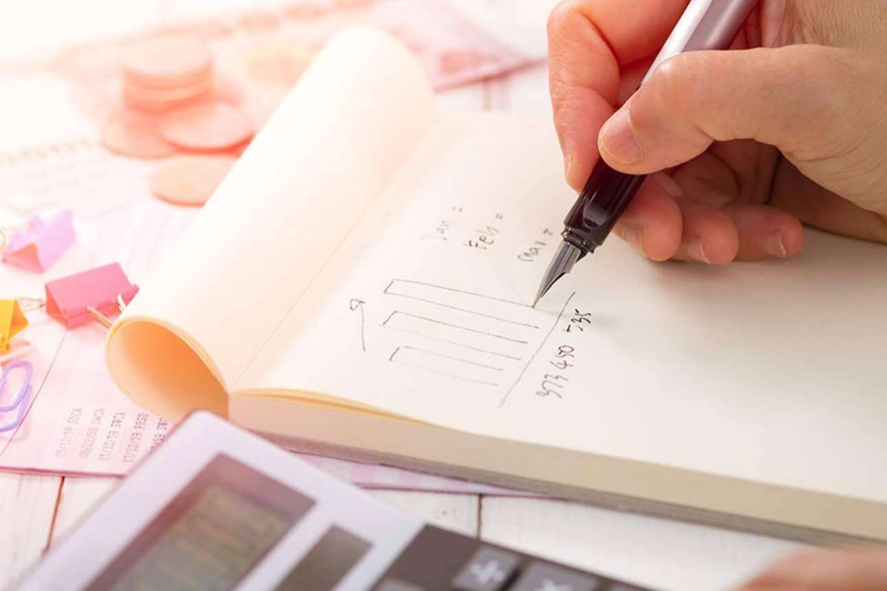 El consultor financiero; la diferencia entre el éxito o el estancamiento de una PYME