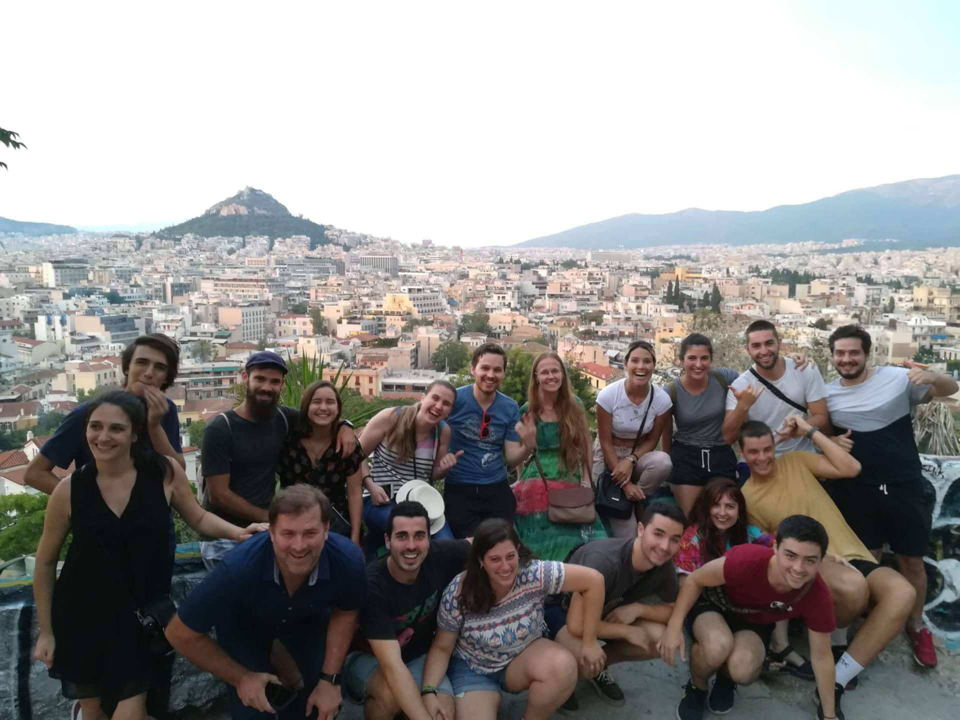 Se consolida el auge de los free tours en Atenas entre los viajeros hispanohablantes