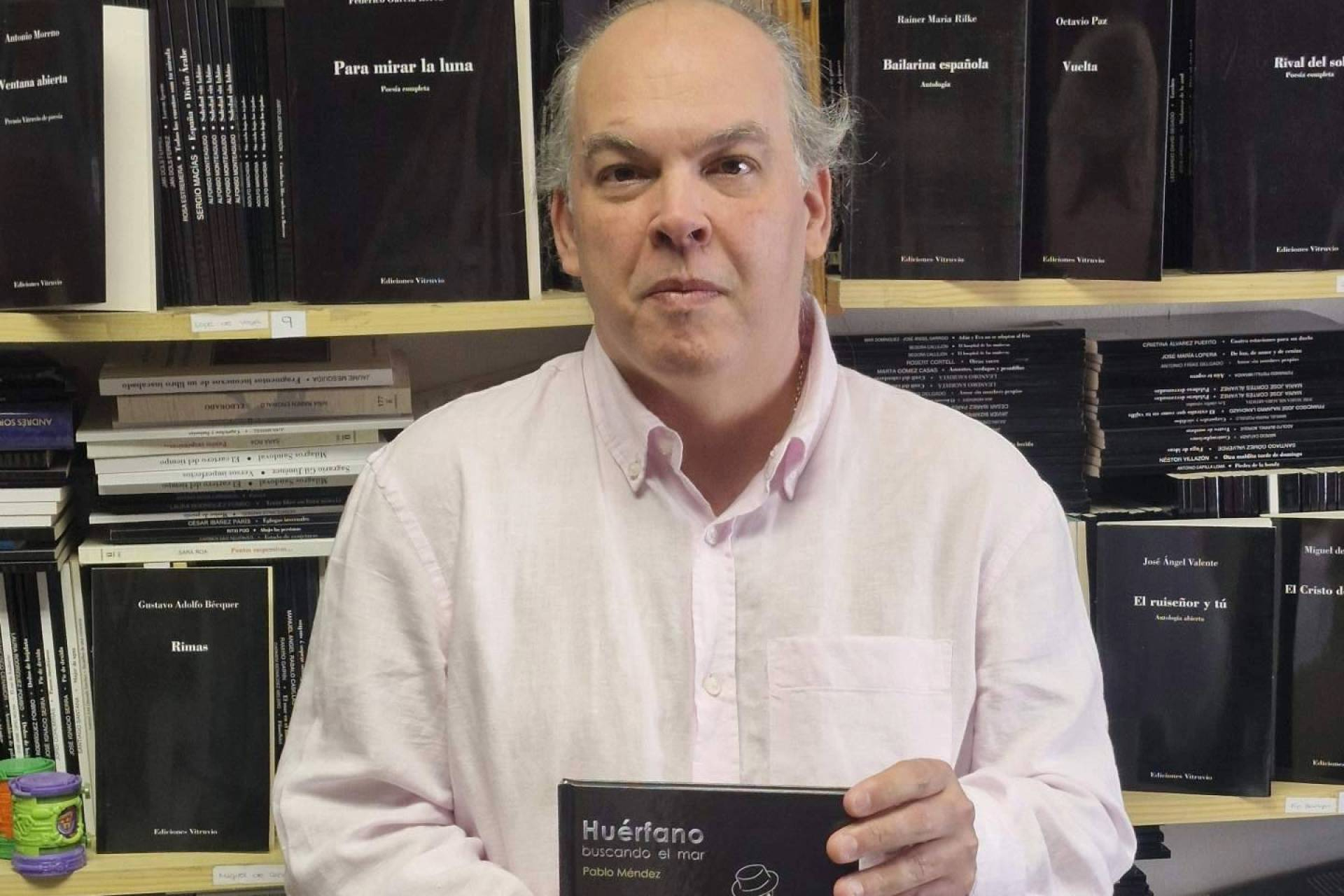 Pablo Méndez; 'Escribir poesía es mi mejor forma de estar en el mundo…'